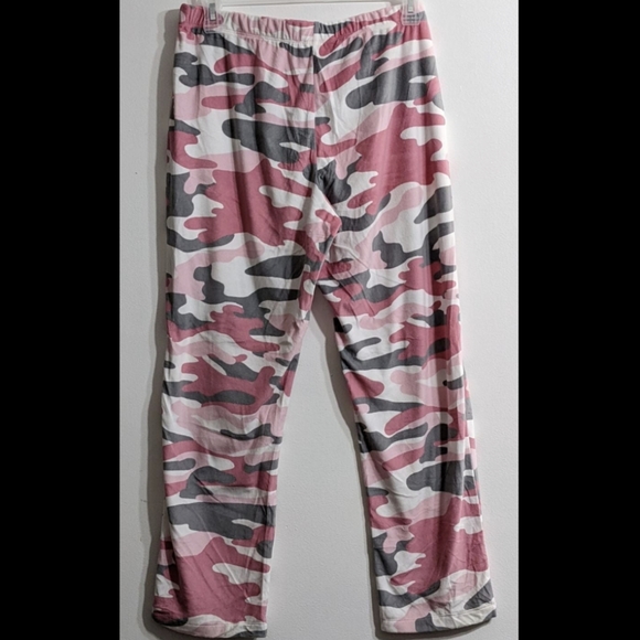 New Pink Super Soft Camo Print 2 PC Pajama Set, Size Large, Lounge Wear - Picture 4 of 6